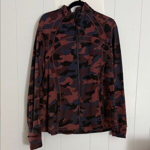 Lululemon Athletica Heritage 365 Camo Smoky Red Sea Multi Define Jacket